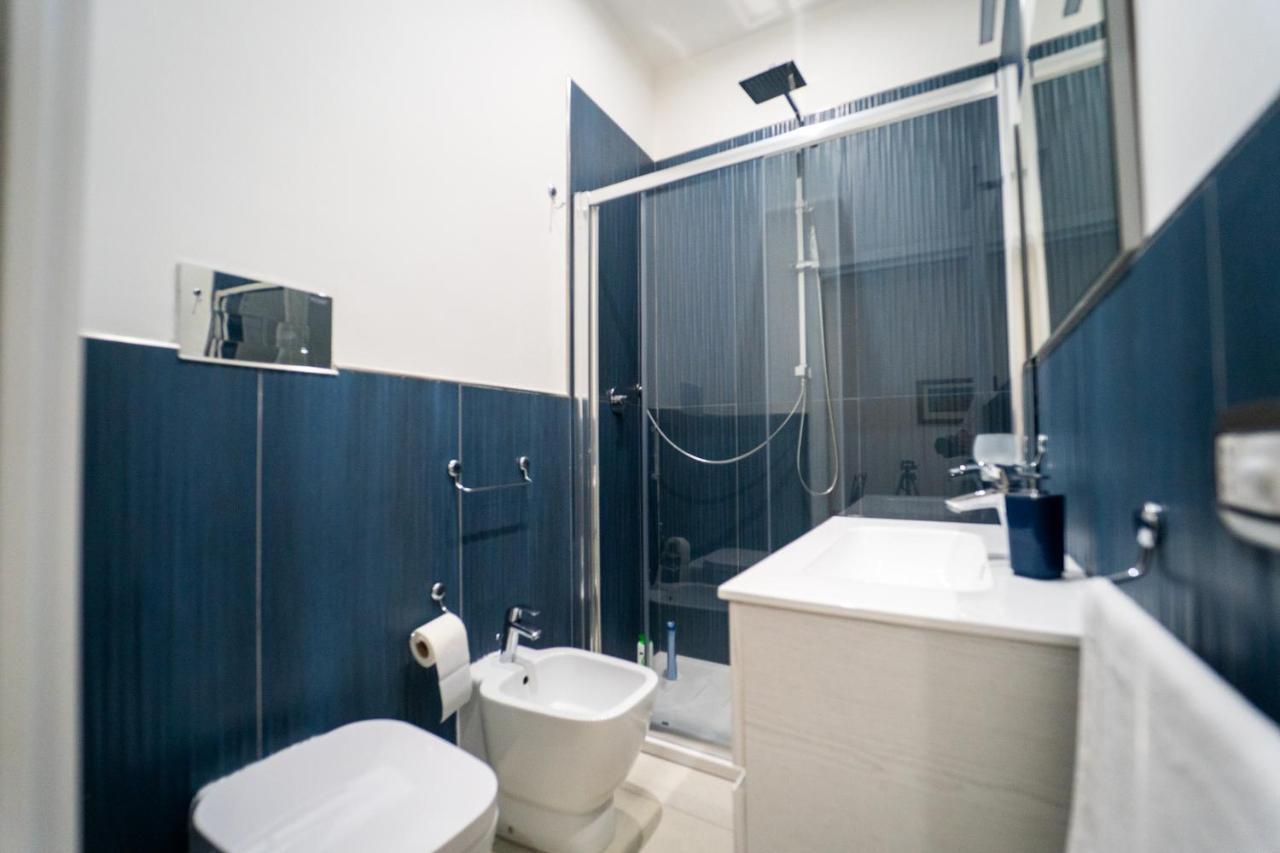 Casa Romeo Napoli Hotel ภายนอก รูปภาพ