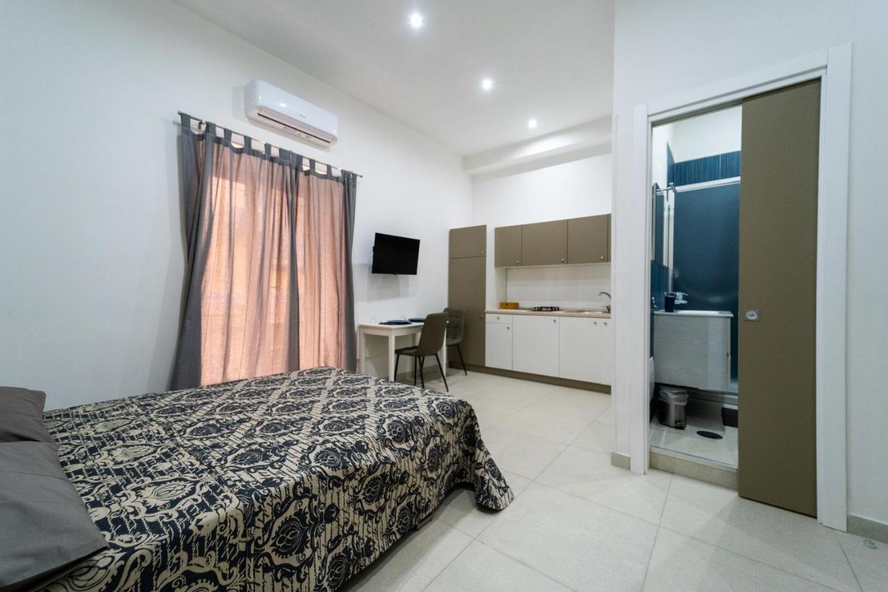 Casa Romeo Napoli Hotel ภายนอก รูปภาพ