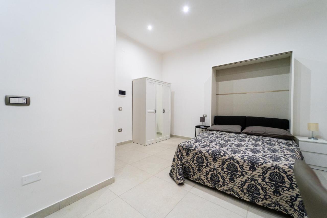Casa Romeo Napoli Hotel ภายนอก รูปภาพ