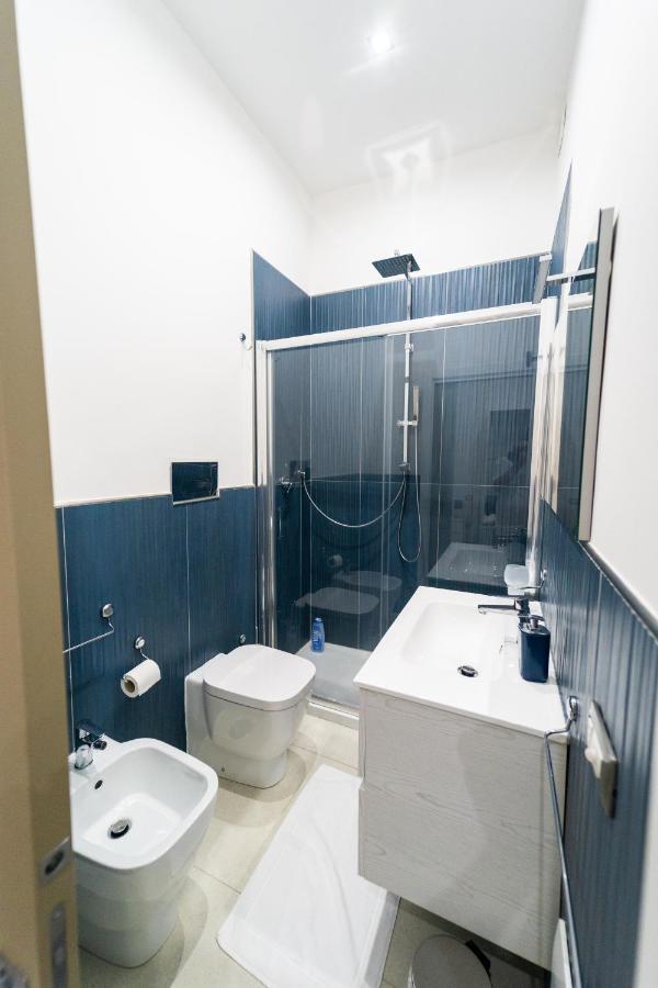 Casa Romeo Napoli Hotel ภายนอก รูปภาพ