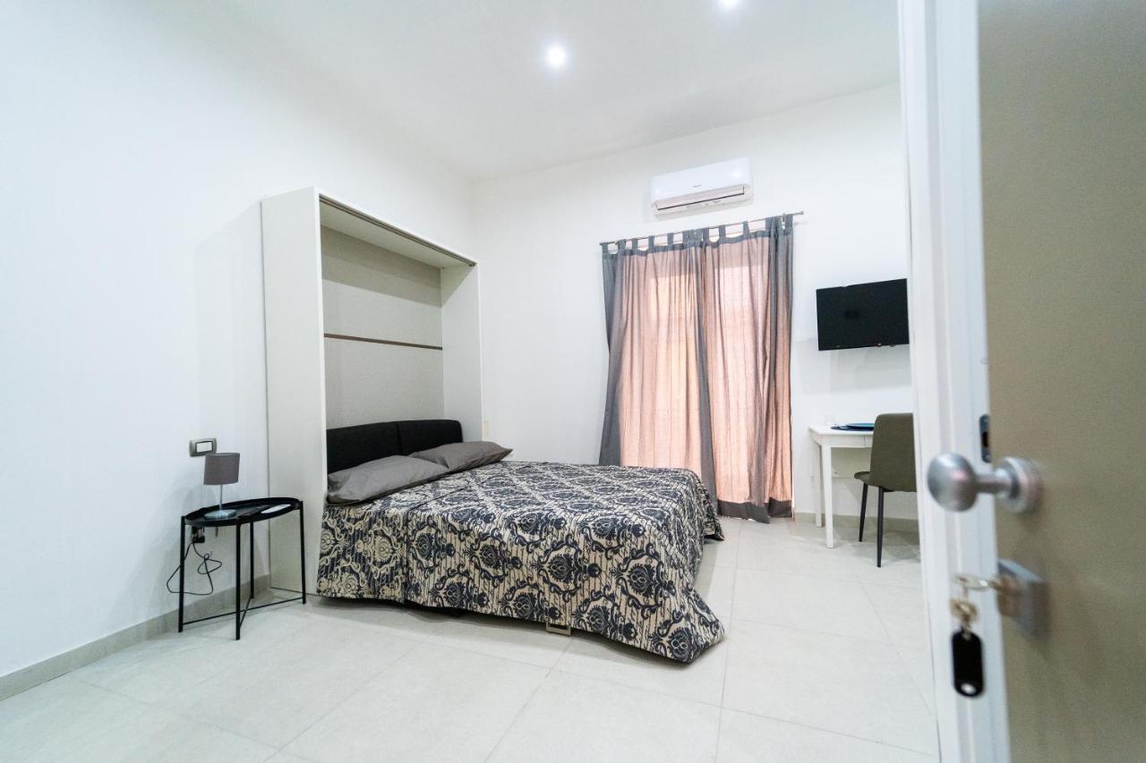 Casa Romeo Napoli Hotel ภายนอก รูปภาพ