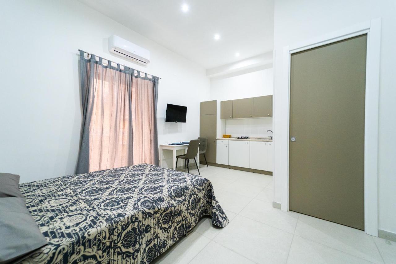 Casa Romeo Napoli Hotel ภายนอก รูปภาพ