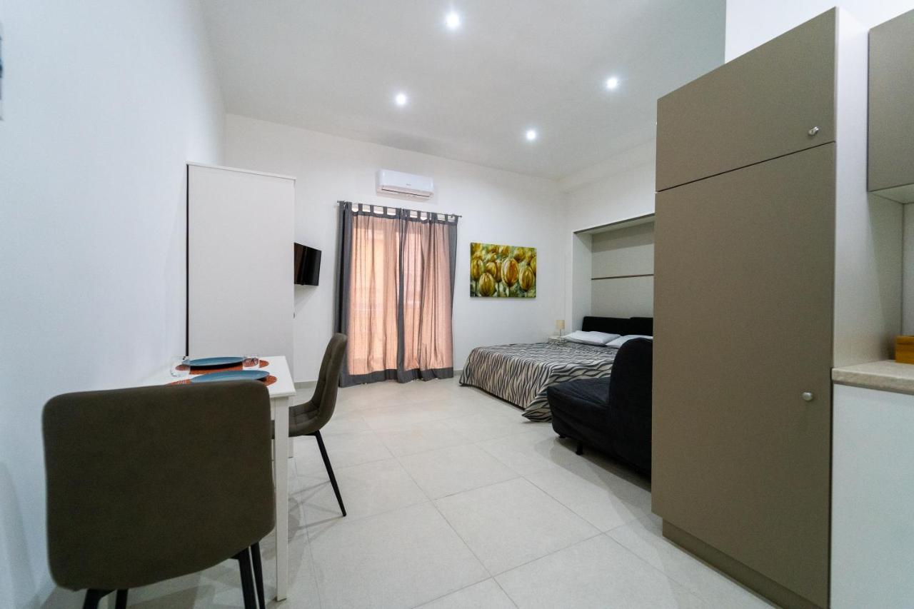 Casa Romeo Napoli Hotel ภายนอก รูปภาพ
